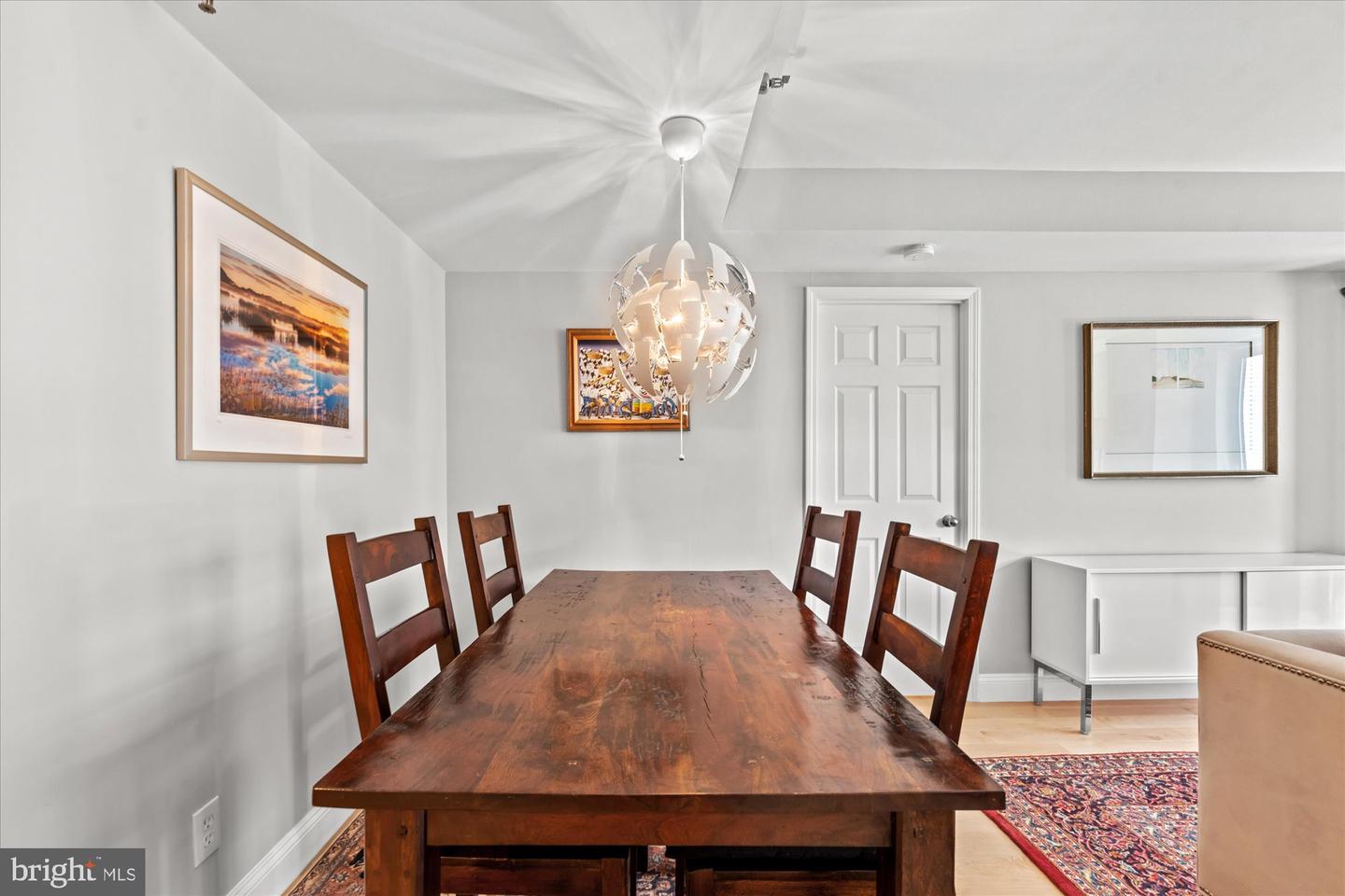 2400 CLARENDON BLVD #606, ARLINGTON, Virginia 22201, 2 Bedrooms Bedrooms, ,2 BathroomsBathrooms,Residential,For sale,2400 CLARENDON BLVD #606,VAAR2064074 MLS # VAAR2064074