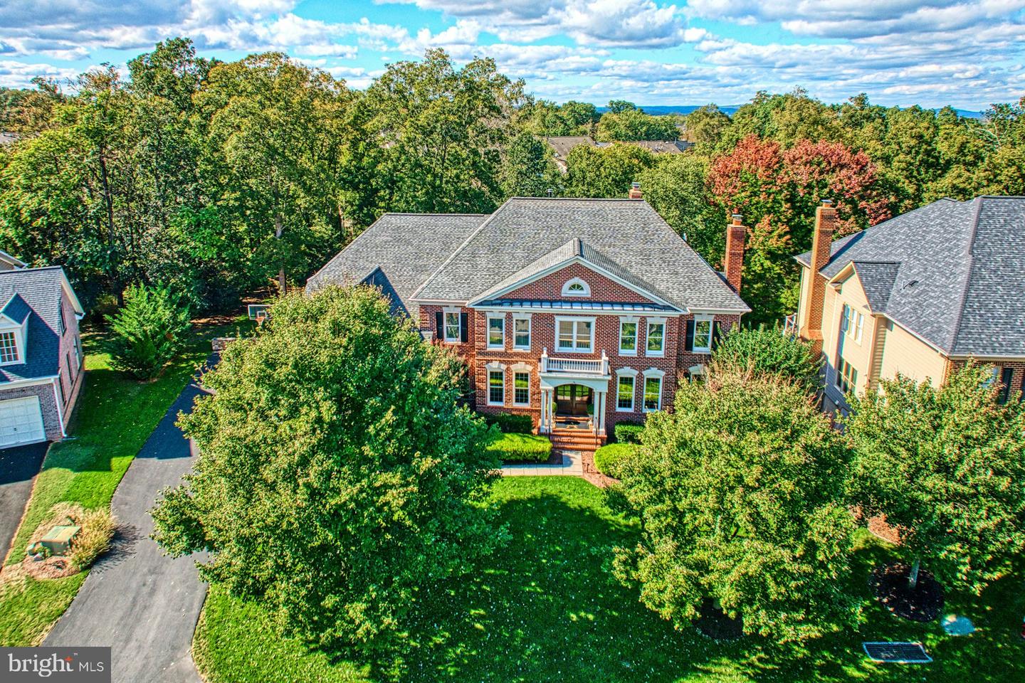 18267 GLEN OAK WAY, LEESBURG, Virginia 20176, 7 Bedrooms Bedrooms, ,6 BathroomsBathrooms,Residential,For sale,18267 GLEN OAK WAY,VALO2107472 MLS # VALO2107472