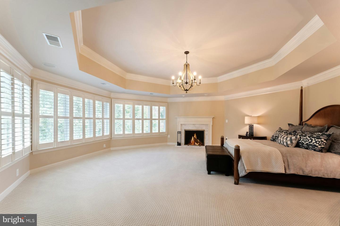 18267 GLEN OAK WAY, LEESBURG, Virginia 20176, 7 Bedrooms Bedrooms, ,6 BathroomsBathrooms,Residential,For sale,18267 GLEN OAK WAY,VALO2107472 MLS # VALO2107472