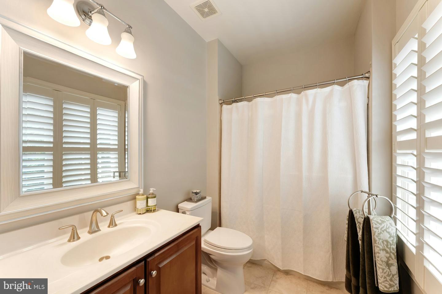 18267 GLEN OAK WAY, LEESBURG, Virginia 20176, 7 Bedrooms Bedrooms, ,6 BathroomsBathrooms,Residential,For sale,18267 GLEN OAK WAY,VALO2107472 MLS # VALO2107472