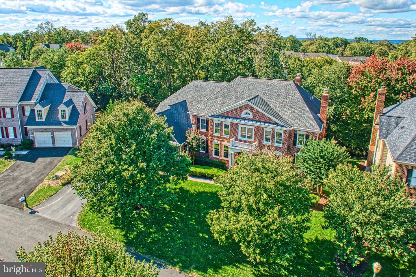 18267 GLEN OAK WAY, LEESBURG, Virginia 20176, 7 Bedrooms Bedrooms, ,6 BathroomsBathrooms,Residential,For sale,18267 GLEN OAK WAY,VALO2107472 MLS # VALO2107472