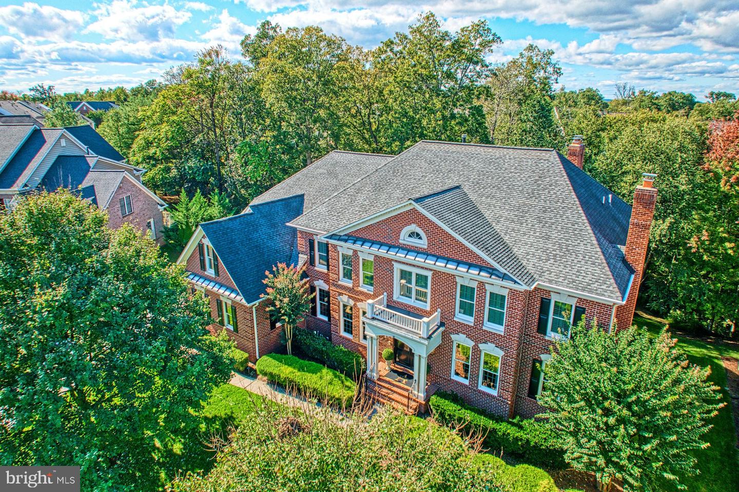 18267 GLEN OAK WAY, LEESBURG, Virginia 20176, 7 Bedrooms Bedrooms, ,6 BathroomsBathrooms,Residential,For sale,18267 GLEN OAK WAY,VALO2107472 MLS # VALO2107472