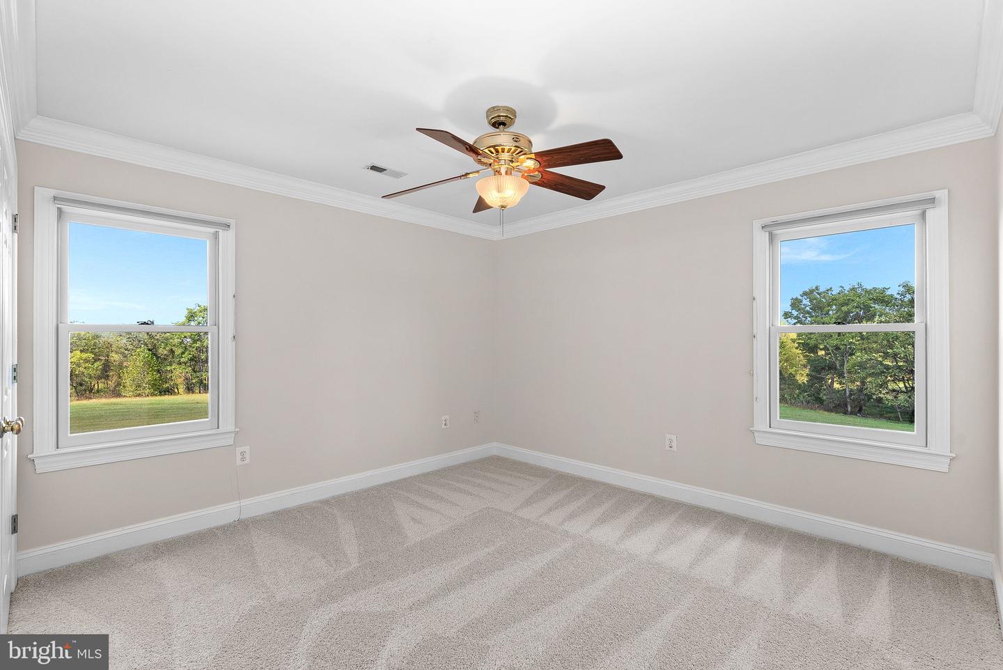 19815 GREGGSVILLE RD, PURCELLVILLE, Virginia 20132, 4 Bedrooms Bedrooms, ,5 BathroomsBathrooms,Residential,For sale,19815 GREGGSVILLE RD,VALO2107474 MLS # VALO2107474