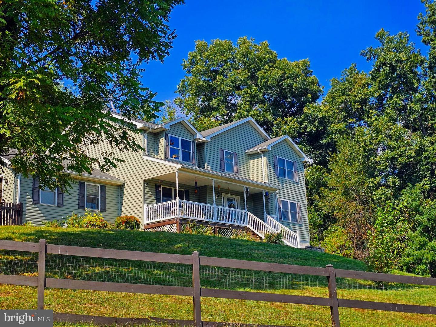 510 WINDY PINES RD, FRONT ROYAL, Virginia 22630, 4 Bedrooms Bedrooms, ,3 BathroomsBathrooms,Residential,For sale,510 WINDY PINES RD,VAWR2012416 MLS # VAWR2012416