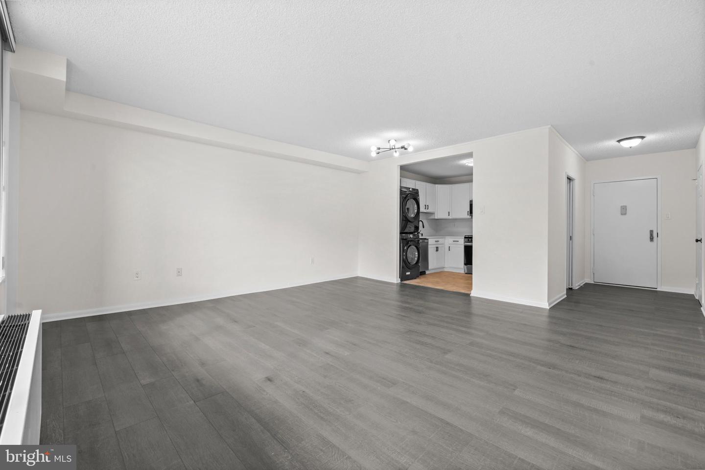 3701 S GEORGE MASON DR #2001N, FALLS CHURCH, Virginia 22041, 1 Bedroom Bedrooms, ,1 BathroomBathrooms,Residential,For sale,3701 S GEORGE MASON DR #2001N,VAFX2269052 MLS # VAFX2269052