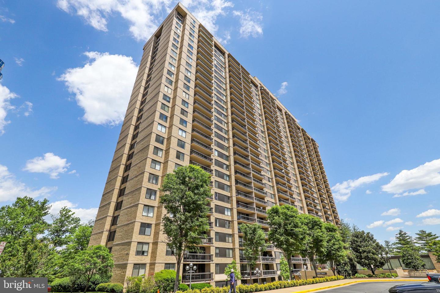 3701 S GEORGE MASON DR #2001N, FALLS CHURCH, Virginia 22041, 1 Bedroom Bedrooms, ,1 BathroomBathrooms,Residential,For sale,3701 S GEORGE MASON DR #2001N,VAFX2269052 MLS # VAFX2269052