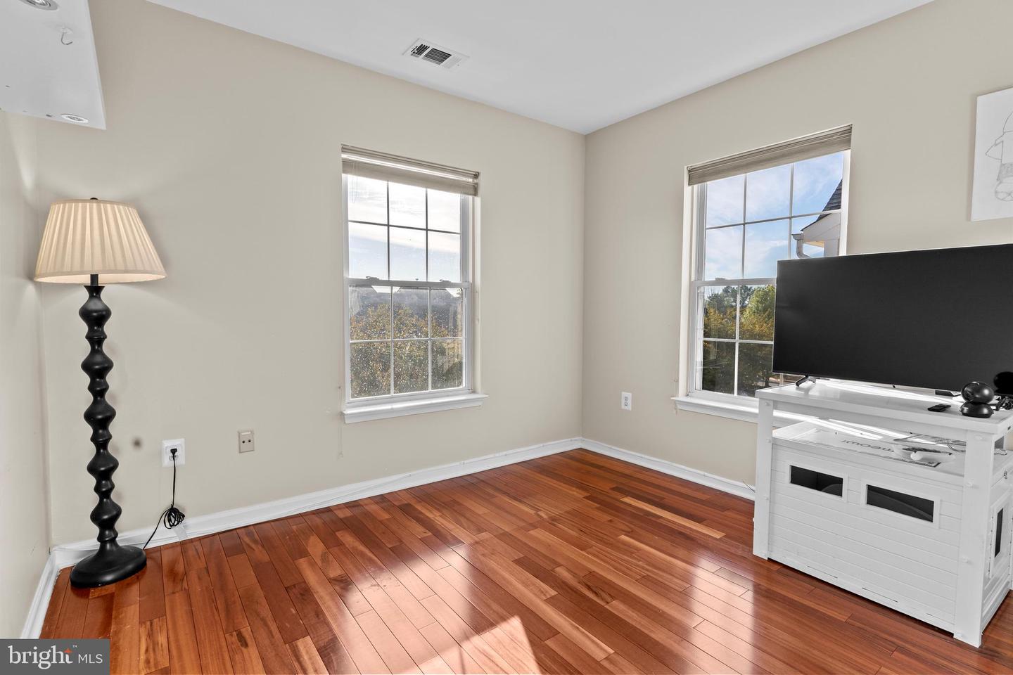 4619 DEERWATCH DR, CHANTILLY, Virginia 20151, 3 Bedrooms Bedrooms, ,2 BathroomsBathrooms,Residential,For sale,4619 DEERWATCH DR,VAFX2269230 MLS # VAFX2269230