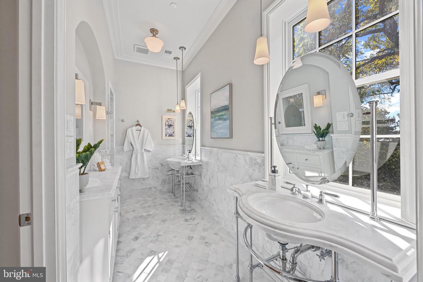 513 N SAINT ASAPH ST, ALEXANDRIA, Virginia 22314, 4 Bedrooms Bedrooms, ,3 BathroomsBathrooms,Residential,For sale,513 N SAINT ASAPH ST,VAAX2050176 MLS # VAAX2050176