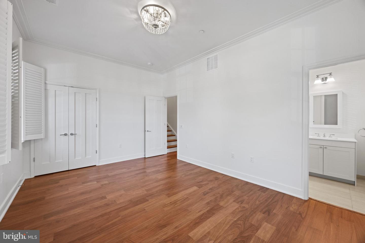 513 N SAINT ASAPH ST, ALEXANDRIA, Virginia 22314, 4 Bedrooms Bedrooms, ,3 BathroomsBathrooms,Residential,For sale,513 N SAINT ASAPH ST,VAAX2050176 MLS # VAAX2050176