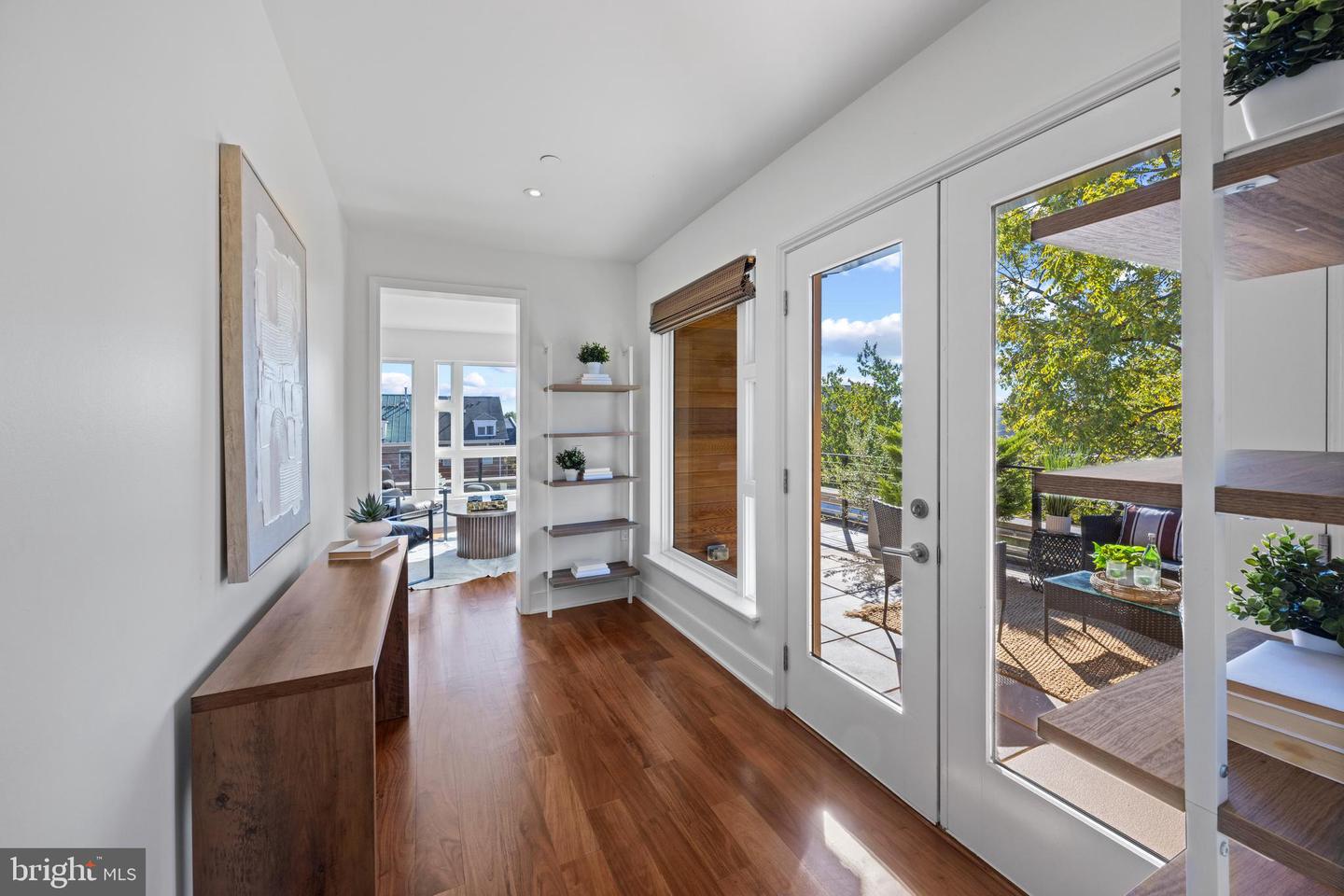 513 N SAINT ASAPH ST, ALEXANDRIA, Virginia 22314, 4 Bedrooms Bedrooms, ,3 BathroomsBathrooms,Residential,For sale,513 N SAINT ASAPH ST,VAAX2050176 MLS # VAAX2050176