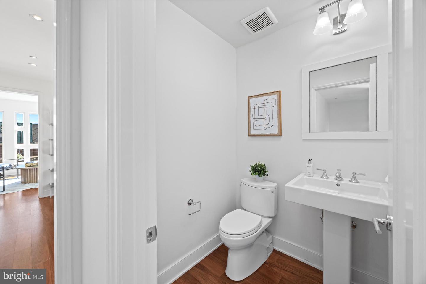 513 N SAINT ASAPH ST, ALEXANDRIA, Virginia 22314, 4 Bedrooms Bedrooms, ,3 BathroomsBathrooms,Residential,For sale,513 N SAINT ASAPH ST,VAAX2050176 MLS # VAAX2050176