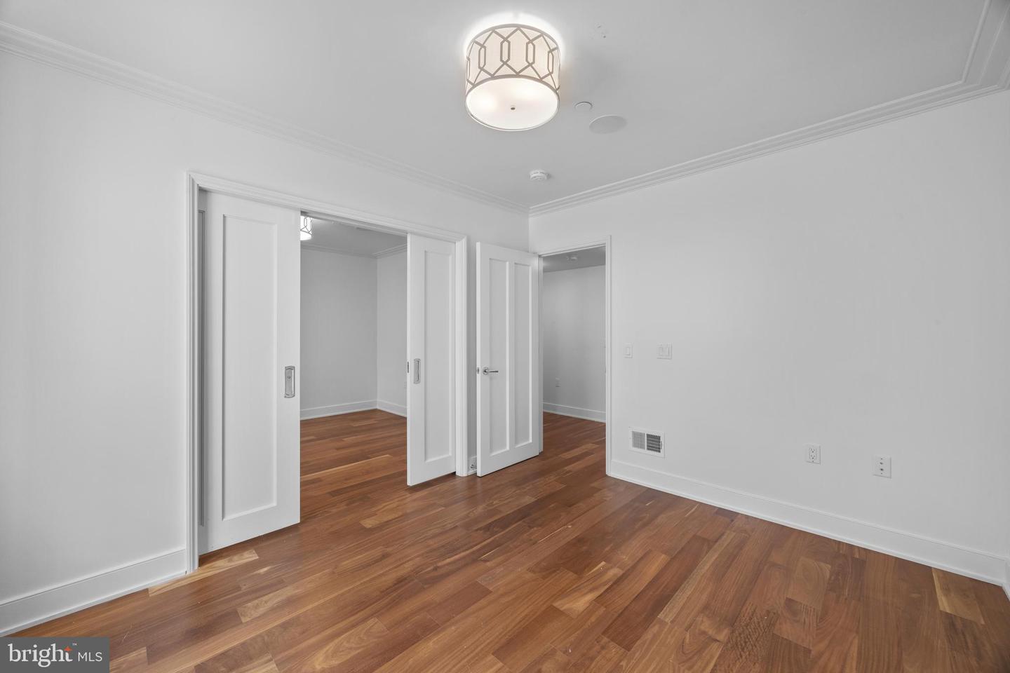 513 N SAINT ASAPH ST, ALEXANDRIA, Virginia 22314, 4 Bedrooms Bedrooms, ,3 BathroomsBathrooms,Residential,For sale,513 N SAINT ASAPH ST,VAAX2050176 MLS # VAAX2050176