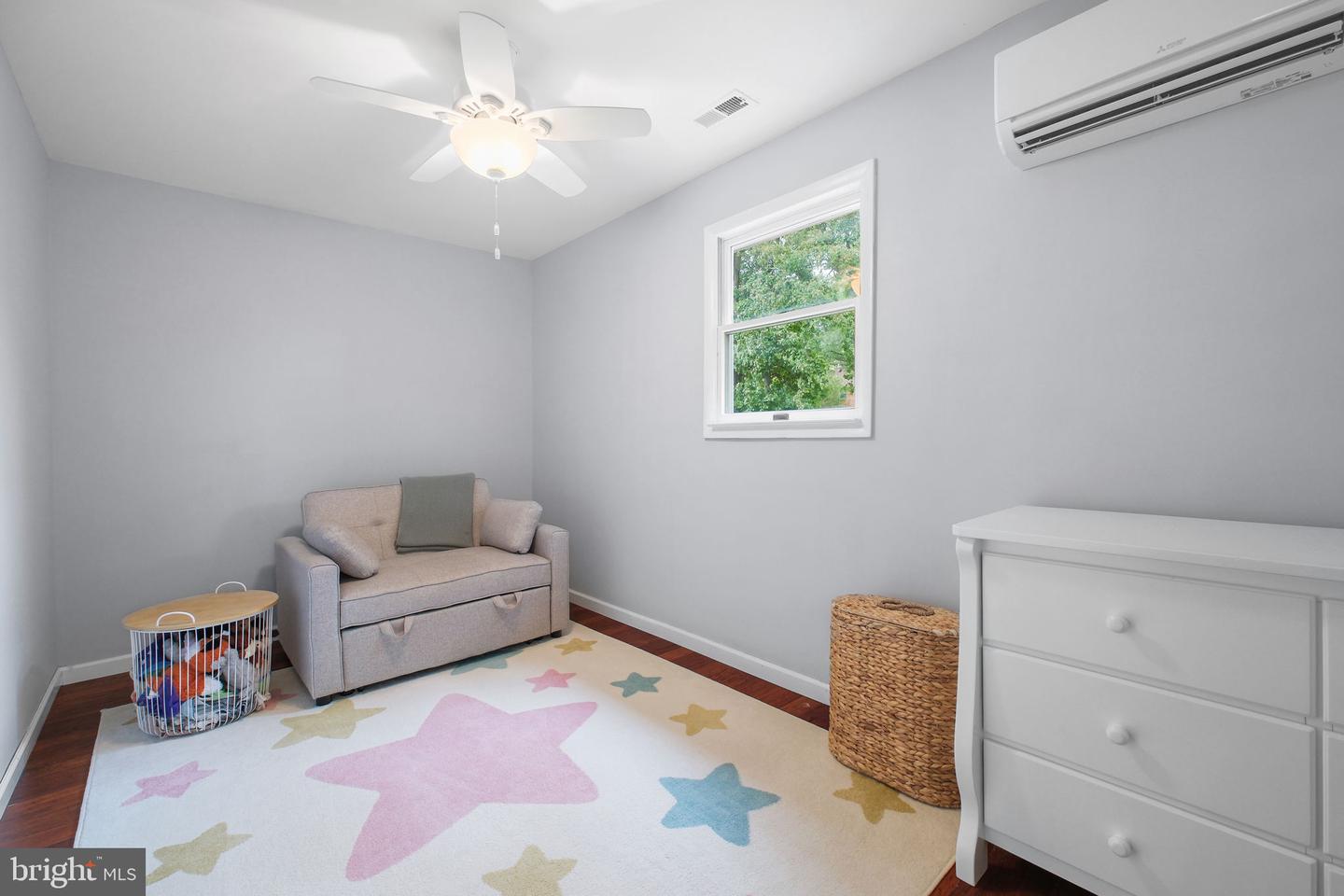 7228 ARTHUR DR, FALLS CHURCH, Virginia 22046, 4 Bedrooms Bedrooms, ,2 BathroomsBathrooms,Residential,For sale,7228 ARTHUR DR,VAFX2269296 MLS # VAFX2269296