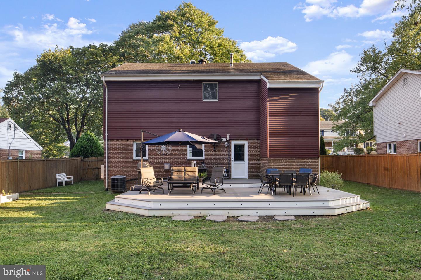7228 ARTHUR DR, FALLS CHURCH, Virginia 22046, 4 Bedrooms Bedrooms, ,2 BathroomsBathrooms,Residential,For sale,7228 ARTHUR DR,VAFX2269296 MLS # VAFX2269296