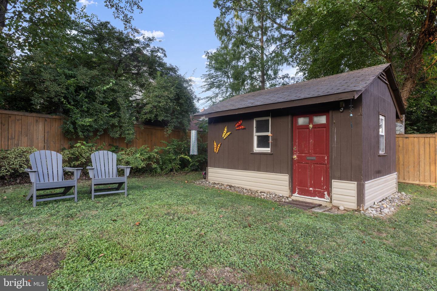 7228 ARTHUR DR, FALLS CHURCH, Virginia 22046, 4 Bedrooms Bedrooms, ,2 BathroomsBathrooms,Residential,For sale,7228 ARTHUR DR,VAFX2269296 MLS # VAFX2269296
