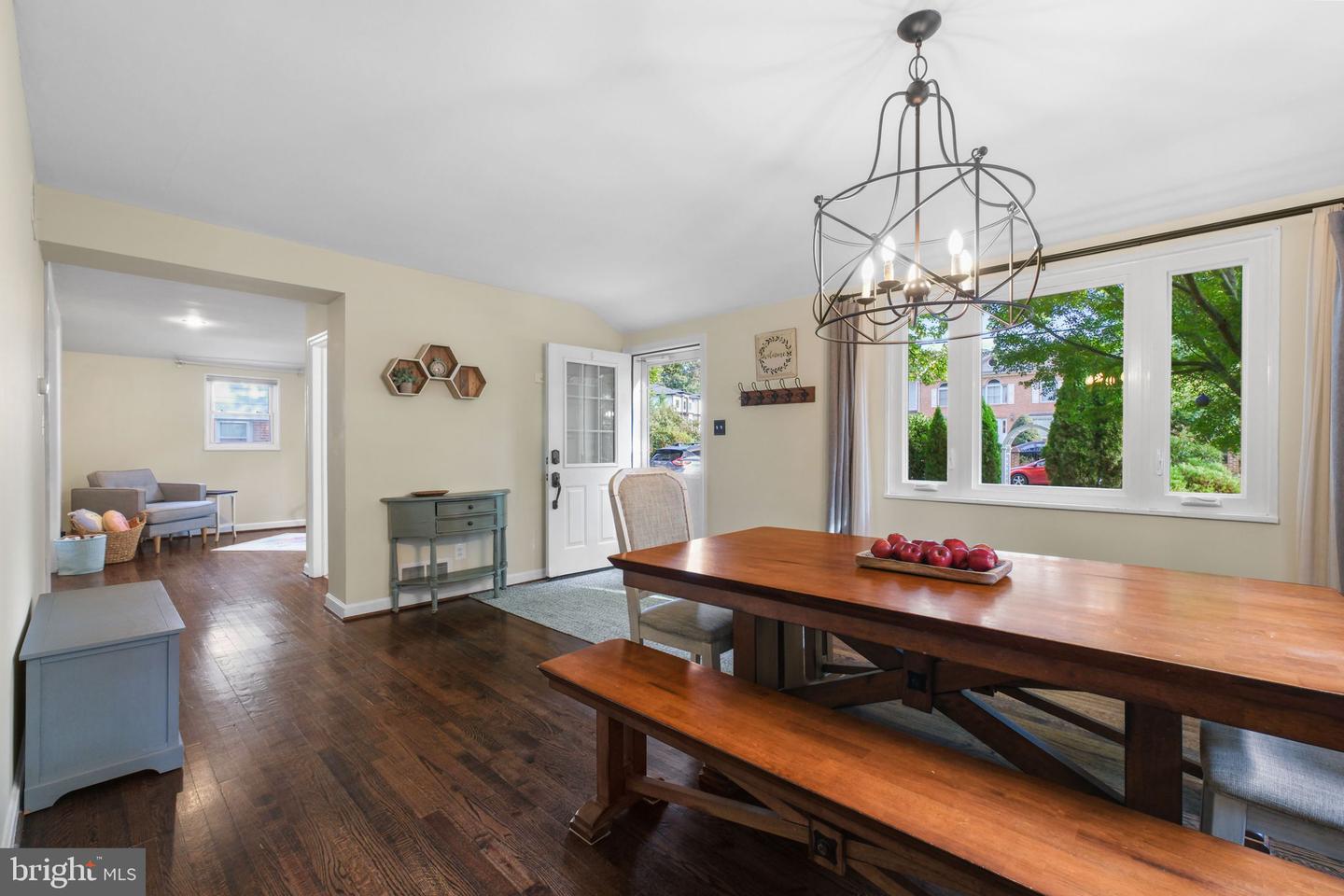 7228 ARTHUR DR, FALLS CHURCH, Virginia 22046, 4 Bedrooms Bedrooms, ,2 BathroomsBathrooms,Residential,For sale,7228 ARTHUR DR,VAFX2269296 MLS # VAFX2269296