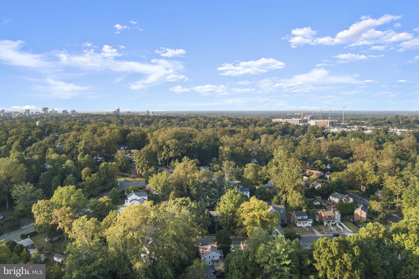 7228 ARTHUR DR, FALLS CHURCH, Virginia 22046, 4 Bedrooms Bedrooms, ,2 BathroomsBathrooms,Residential,For sale,7228 ARTHUR DR,VAFX2269296 MLS # VAFX2269296