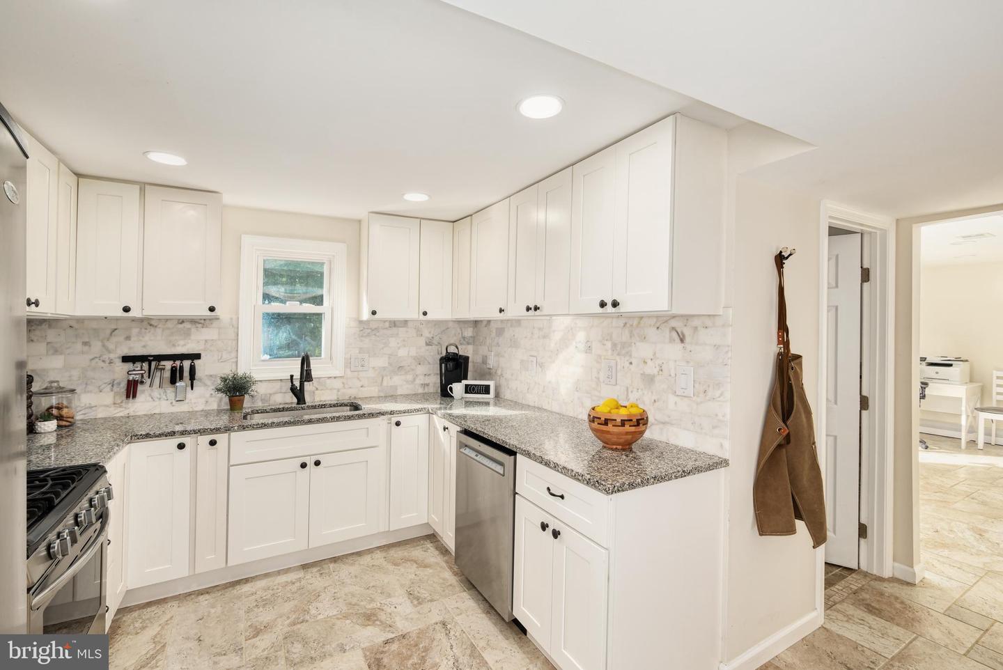 12910 KIDWELL DR, WOODBRIDGE, Virginia 22193, 3 Bedrooms Bedrooms, ,2 BathroomsBathrooms,Residential,For sale,12910 KIDWELL DR,VAPW2104742 MLS # VAPW2104742