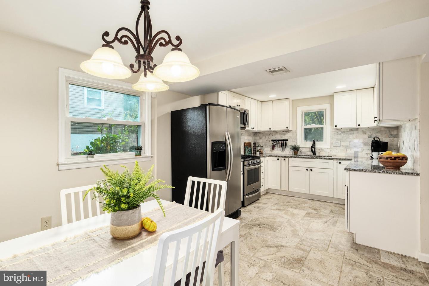 12910 KIDWELL DR, WOODBRIDGE, Virginia 22193, 3 Bedrooms Bedrooms, ,2 BathroomsBathrooms,Residential,For sale,12910 KIDWELL DR,VAPW2104742 MLS # VAPW2104742