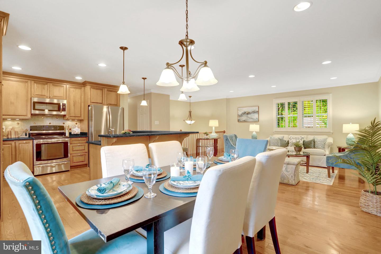 2503 BRIGHT WOOD DR, DUNN LORING, Virginia 22027, 4 Bedrooms Bedrooms, ,3 BathroomsBathrooms,Residential,For sale,2503 BRIGHT WOOD DR,VAFX2269332 MLS # VAFX2269332