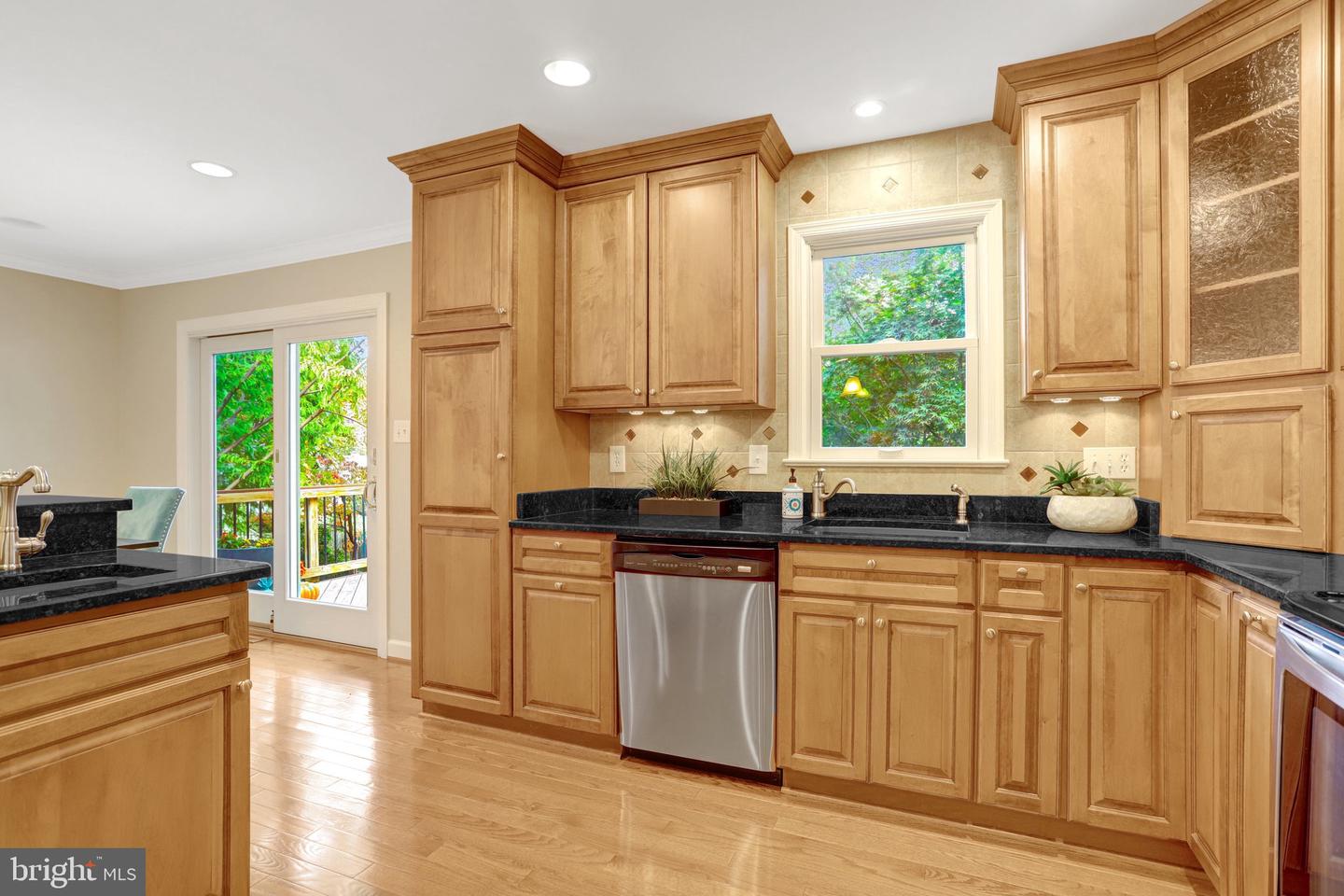 2503 BRIGHT WOOD DR, DUNN LORING, Virginia 22027, 4 Bedrooms Bedrooms, ,3 BathroomsBathrooms,Residential,For sale,2503 BRIGHT WOOD DR,VAFX2269332 MLS # VAFX2269332
