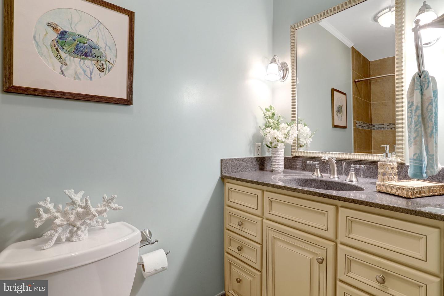 2503 BRIGHT WOOD DR, DUNN LORING, Virginia 22027, 4 Bedrooms Bedrooms, ,3 BathroomsBathrooms,Residential,For sale,2503 BRIGHT WOOD DR,VAFX2269332 MLS # VAFX2269332