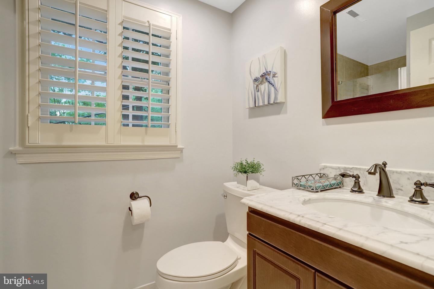 2503 BRIGHT WOOD DR, DUNN LORING, Virginia 22027, 4 Bedrooms Bedrooms, ,3 BathroomsBathrooms,Residential,For sale,2503 BRIGHT WOOD DR,VAFX2269332 MLS # VAFX2269332