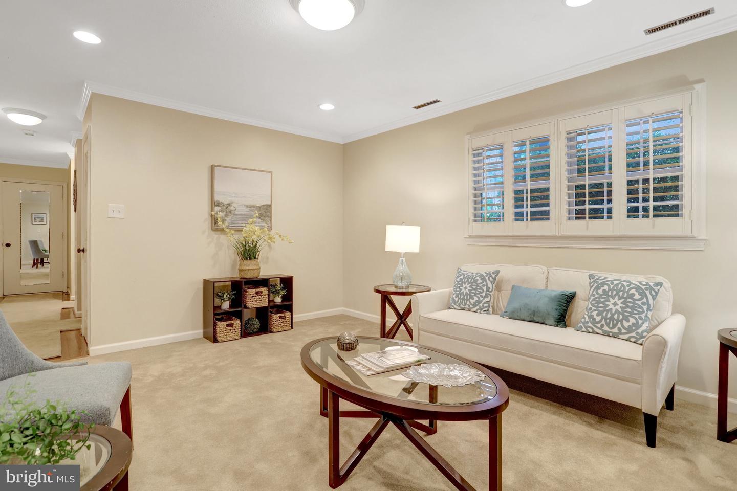 2503 BRIGHT WOOD DR, DUNN LORING, Virginia 22027, 4 Bedrooms Bedrooms, ,3 BathroomsBathrooms,Residential,For sale,2503 BRIGHT WOOD DR,VAFX2269332 MLS # VAFX2269332