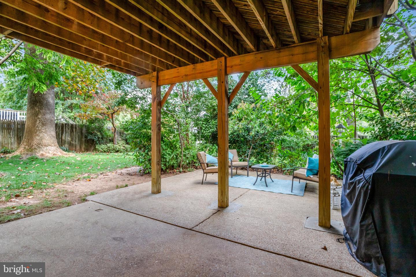 2503 BRIGHT WOOD DR, DUNN LORING, Virginia 22027, 4 Bedrooms Bedrooms, ,3 BathroomsBathrooms,Residential,For sale,2503 BRIGHT WOOD DR,VAFX2269332 MLS # VAFX2269332