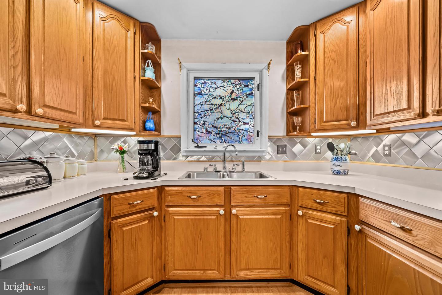 3109 8TH ST N, ARLINGTON, Virginia 22205, 4 Bedrooms Bedrooms, ,2 BathroomsBathrooms,Residential,For sale,3109 8TH ST N,VAAR2064190 MLS # VAAR2064190