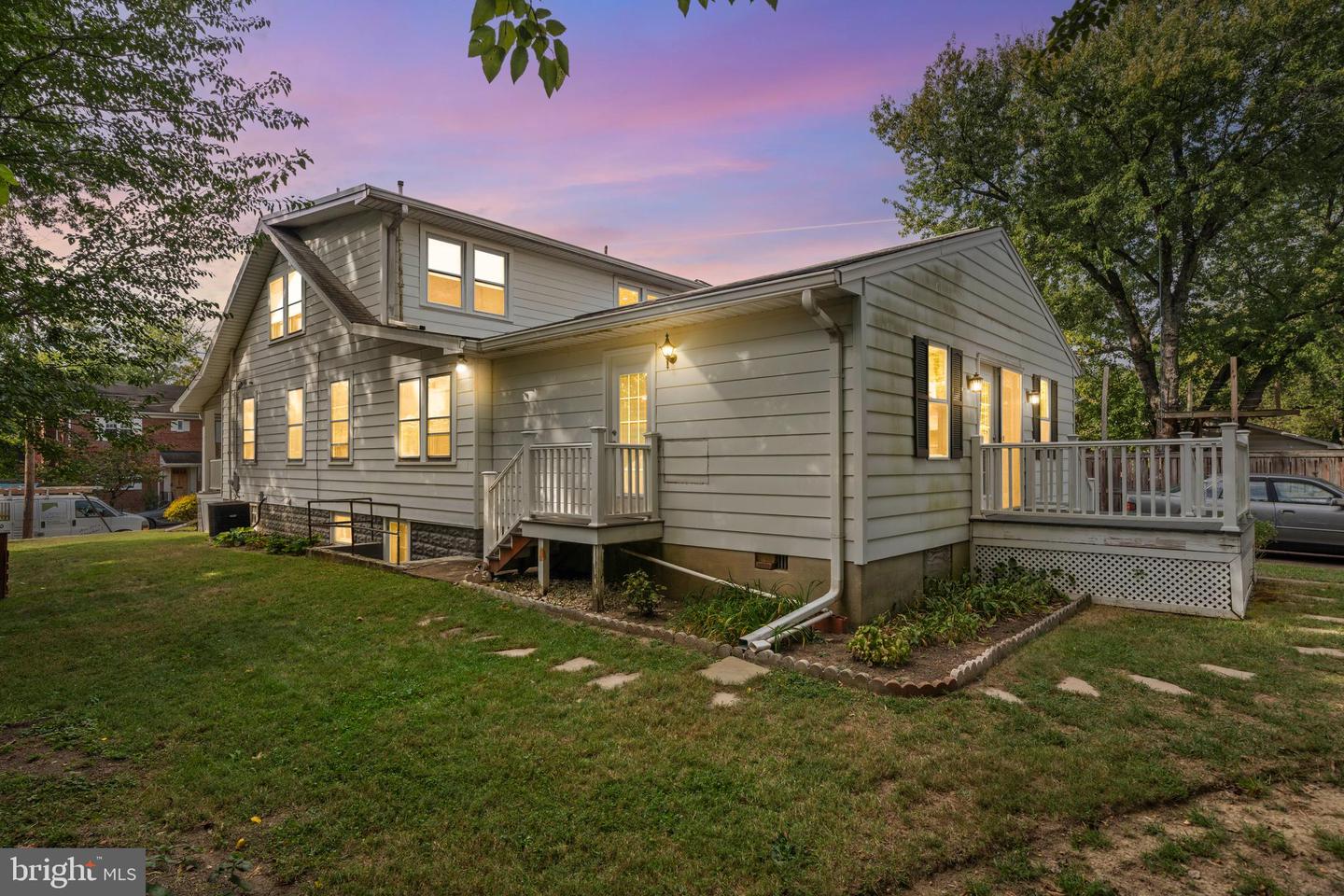 3109 8TH ST N, ARLINGTON, Virginia 22205, 4 Bedrooms Bedrooms, ,2 BathroomsBathrooms,Residential,For sale,3109 8TH ST N,VAAR2064190 MLS # VAAR2064190
