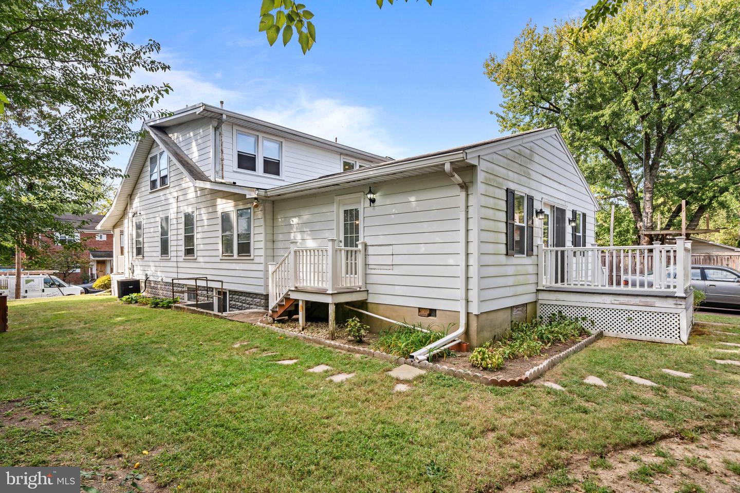 3109 8TH ST N, ARLINGTON, Virginia 22205, 4 Bedrooms Bedrooms, ,2 BathroomsBathrooms,Residential,For sale,3109 8TH ST N,VAAR2064190 MLS # VAAR2064190