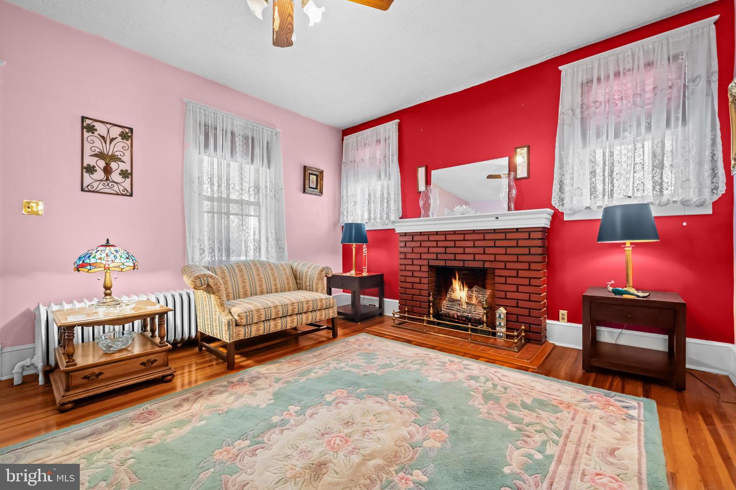 3109 8TH ST N, ARLINGTON, Virginia 22205, 4 Bedrooms Bedrooms, ,2 BathroomsBathrooms,Residential,For sale,3109 8TH ST N,VAAR2064190 MLS # VAAR2064190