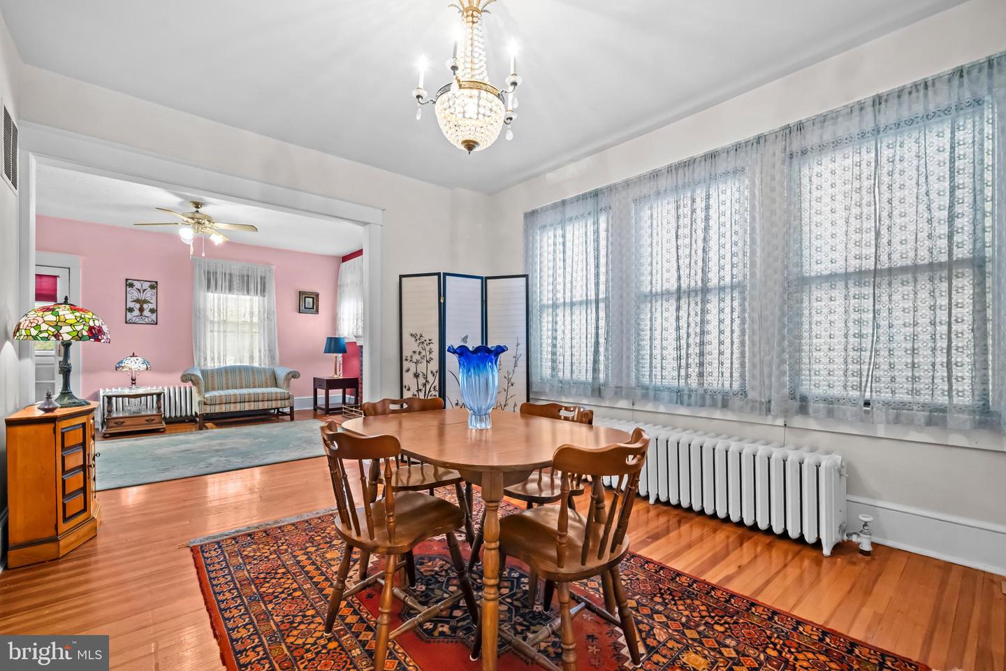 3109 8TH ST N, ARLINGTON, Virginia 22205, 4 Bedrooms Bedrooms, ,2 BathroomsBathrooms,Residential,For sale,3109 8TH ST N,VAAR2064190 MLS # VAAR2064190