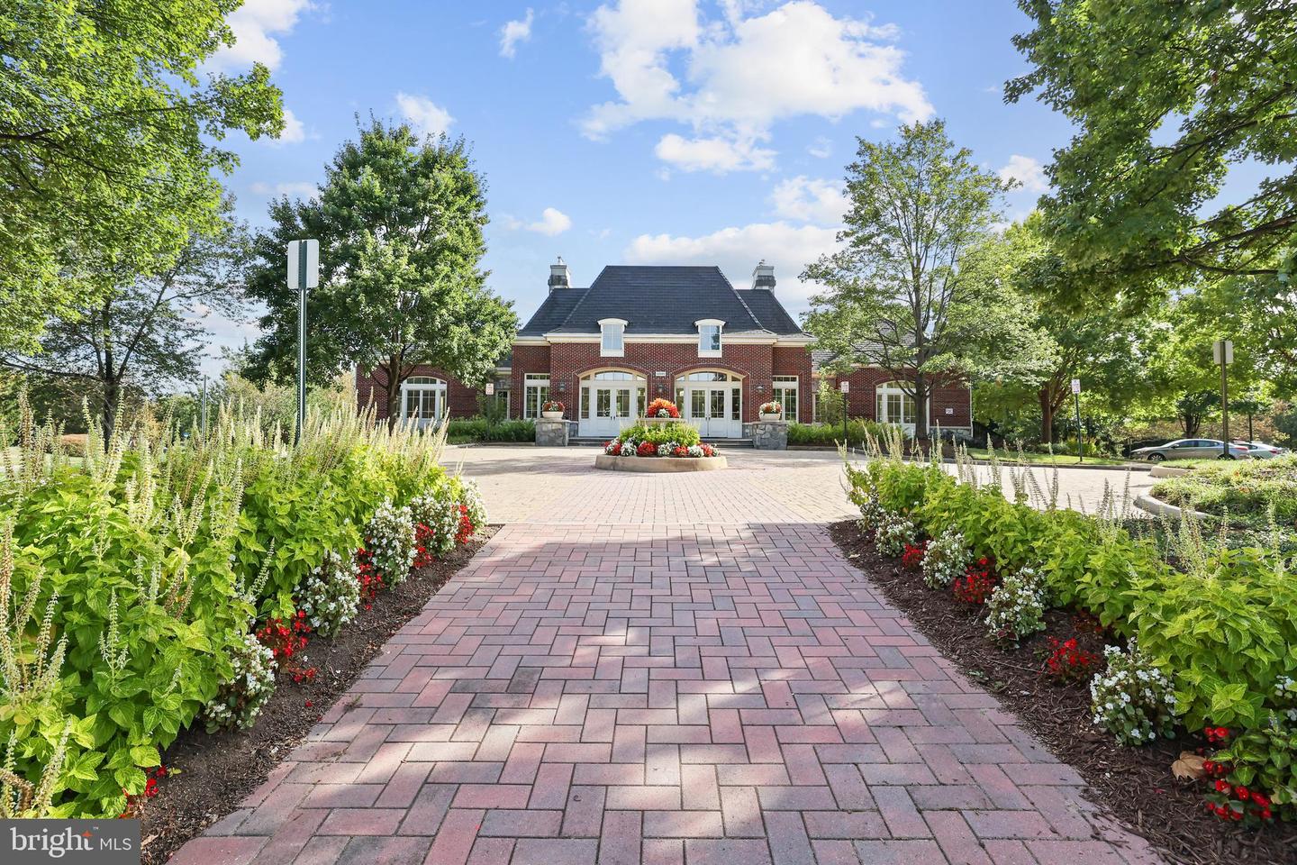 22879 EMBER BROOK CIR, BRAMBLETON, Virginia 20148, 4 Bedrooms Bedrooms, ,4 BathroomsBathrooms,Residential,For sale,22879 EMBER BROOK CIR,VALO2107688 MLS # VALO2107688