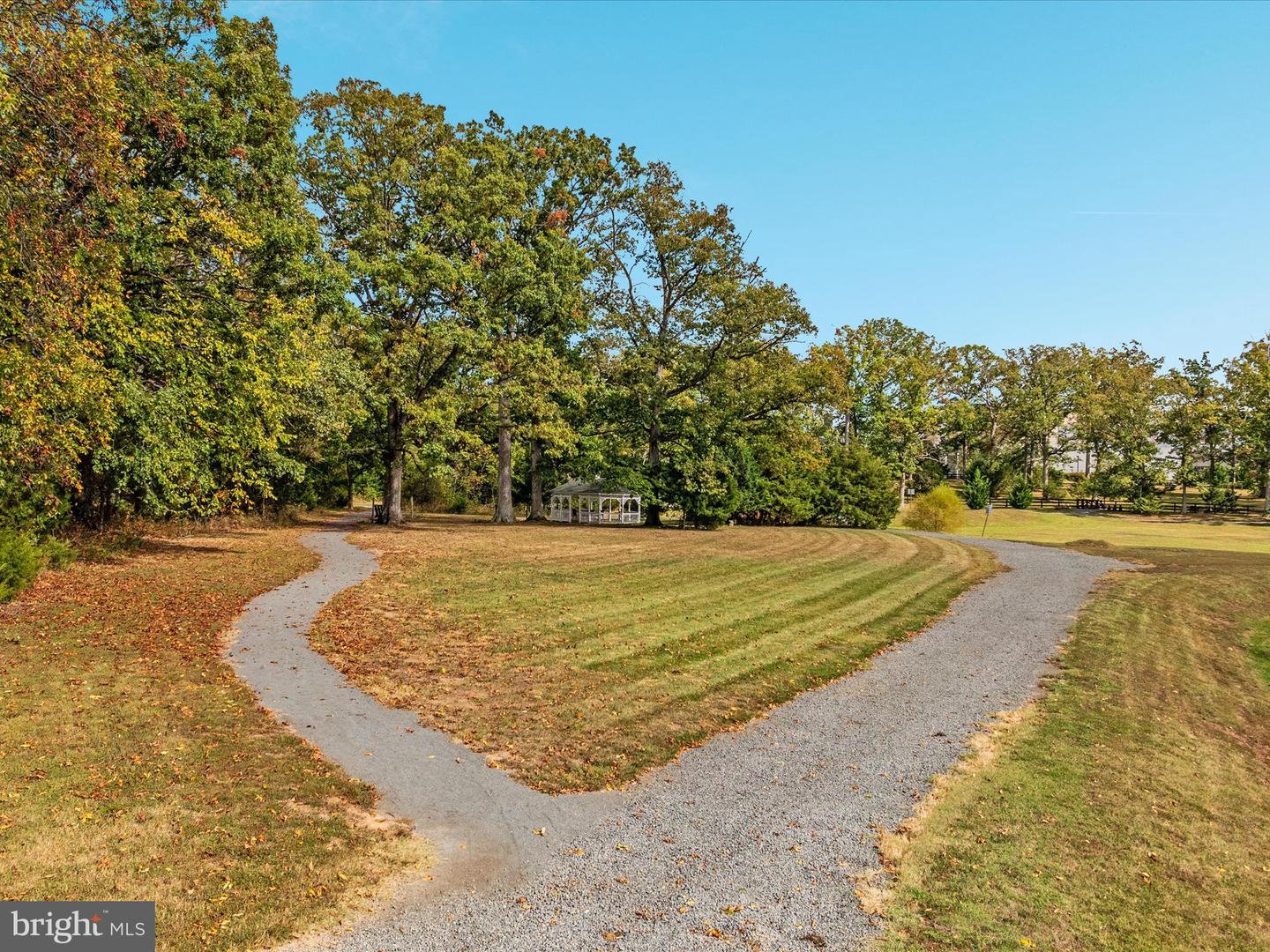 24117 STATESBORO PL, ASHBURN, Virginia 20148, 6 Bedrooms Bedrooms, ,4 BathroomsBathrooms,Residential,For sale,24117 STATESBORO PL,VALO2107720 MLS # VALO2107720