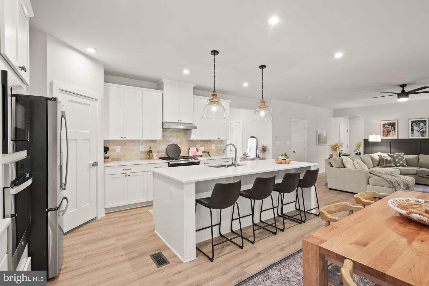 6529 BOB WHITE DR, WARRENTON, Virginia 20187, 5 Bedrooms Bedrooms, 11 Rooms Rooms,4 BathroomsBathrooms,Residential,For sale,6529 BOB WHITE DR,VAFQ2018496 MLS # VAFQ2018496