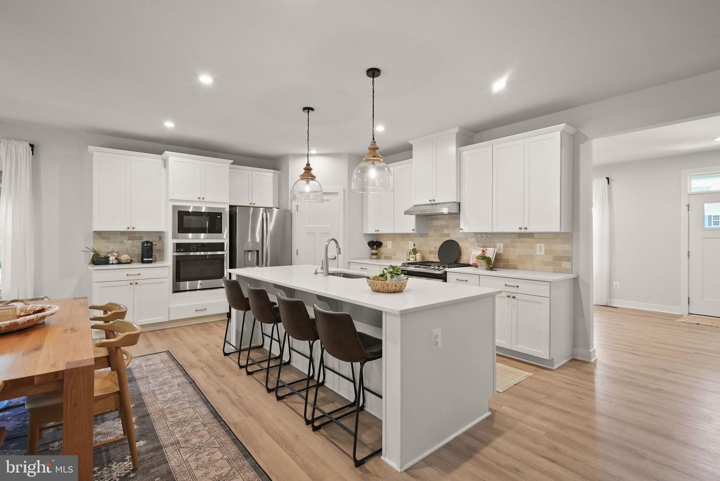 6529 BOB WHITE DR, WARRENTON, Virginia 20187, 5 Bedrooms Bedrooms, 11 Rooms Rooms,4 BathroomsBathrooms,Residential,For sale,6529 BOB WHITE DR,VAFQ2018496 MLS # VAFQ2018496