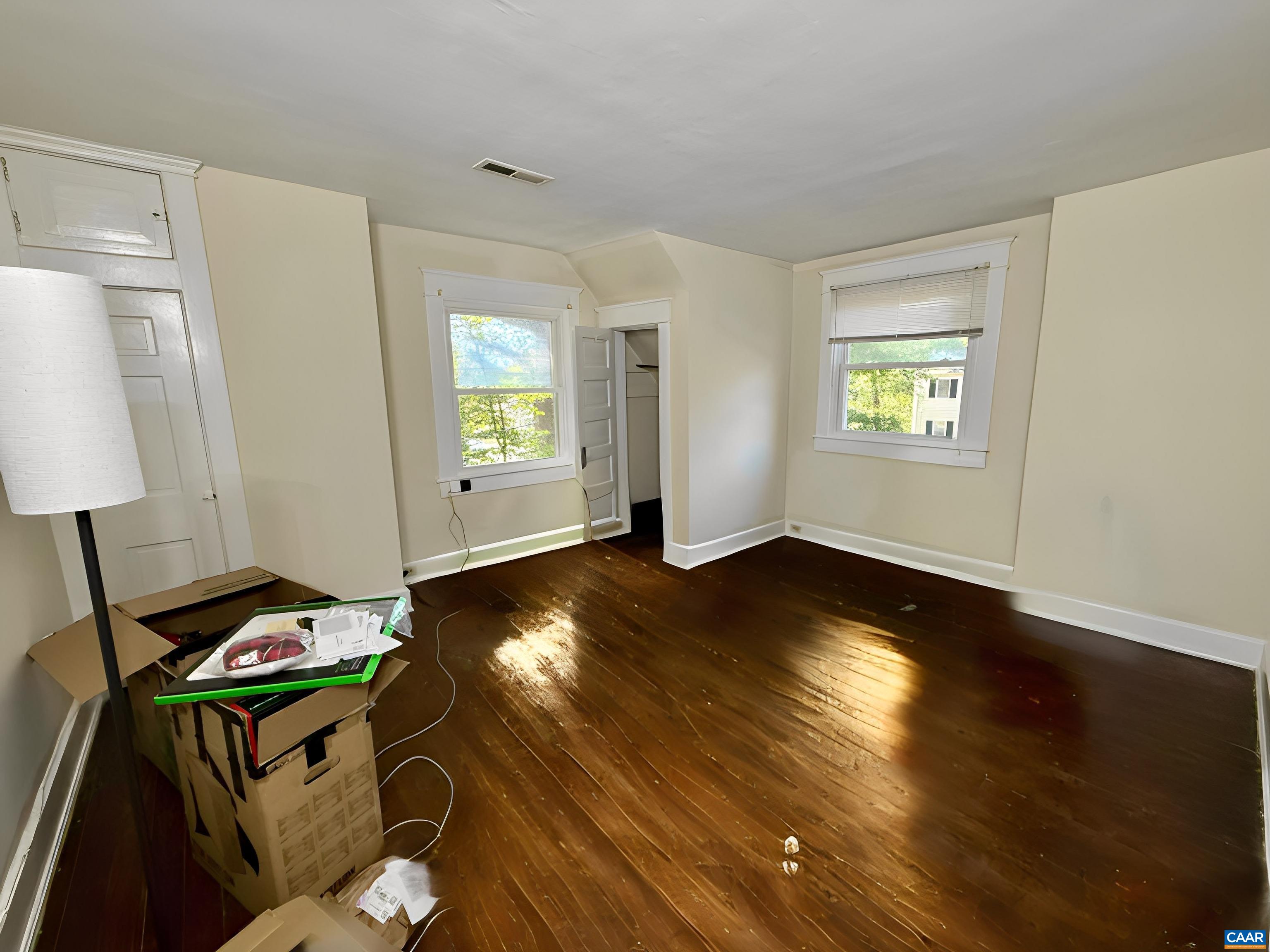 204 MONTE VISTA AVE, CHARLOTTESVILLE, Virginia 22903, ,Residential,204 MONTE VISTA AVE,669966 MLS # 669966
