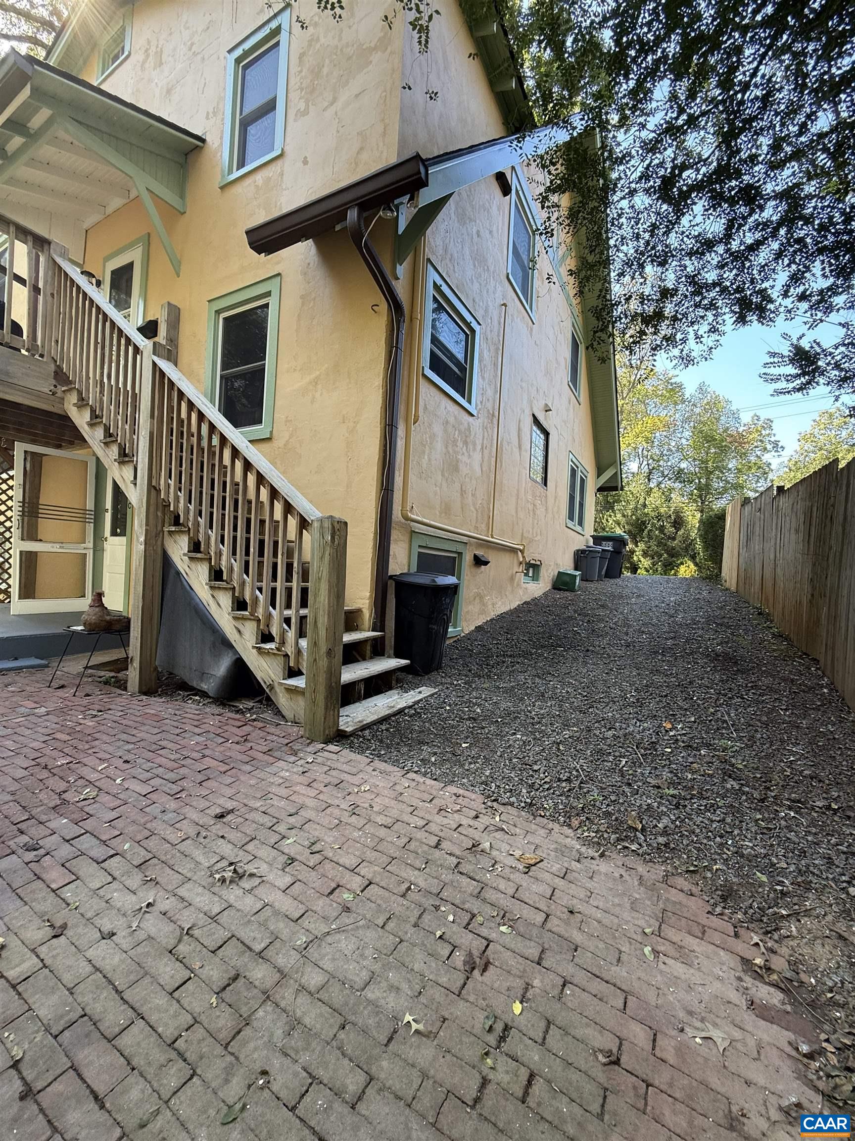 204 MONTE VISTA AVE, CHARLOTTESVILLE, Virginia 22903, ,Residential,204 MONTE VISTA AVE,669966 MLS # 669966