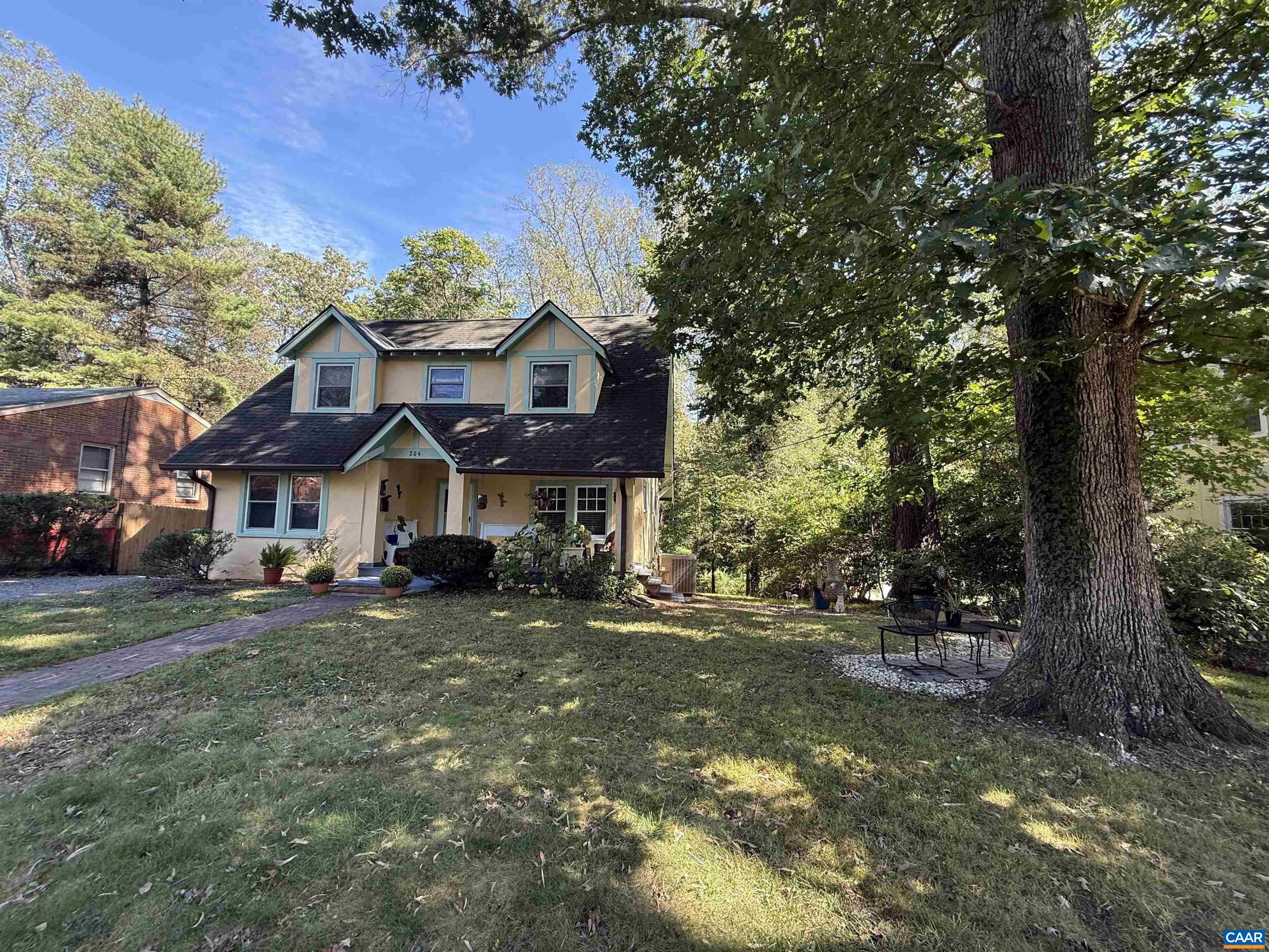 204 MONTE VISTA AVE, CHARLOTTESVILLE, Virginia 22903, ,Residential,204 MONTE VISTA AVE,669966 MLS # 669966