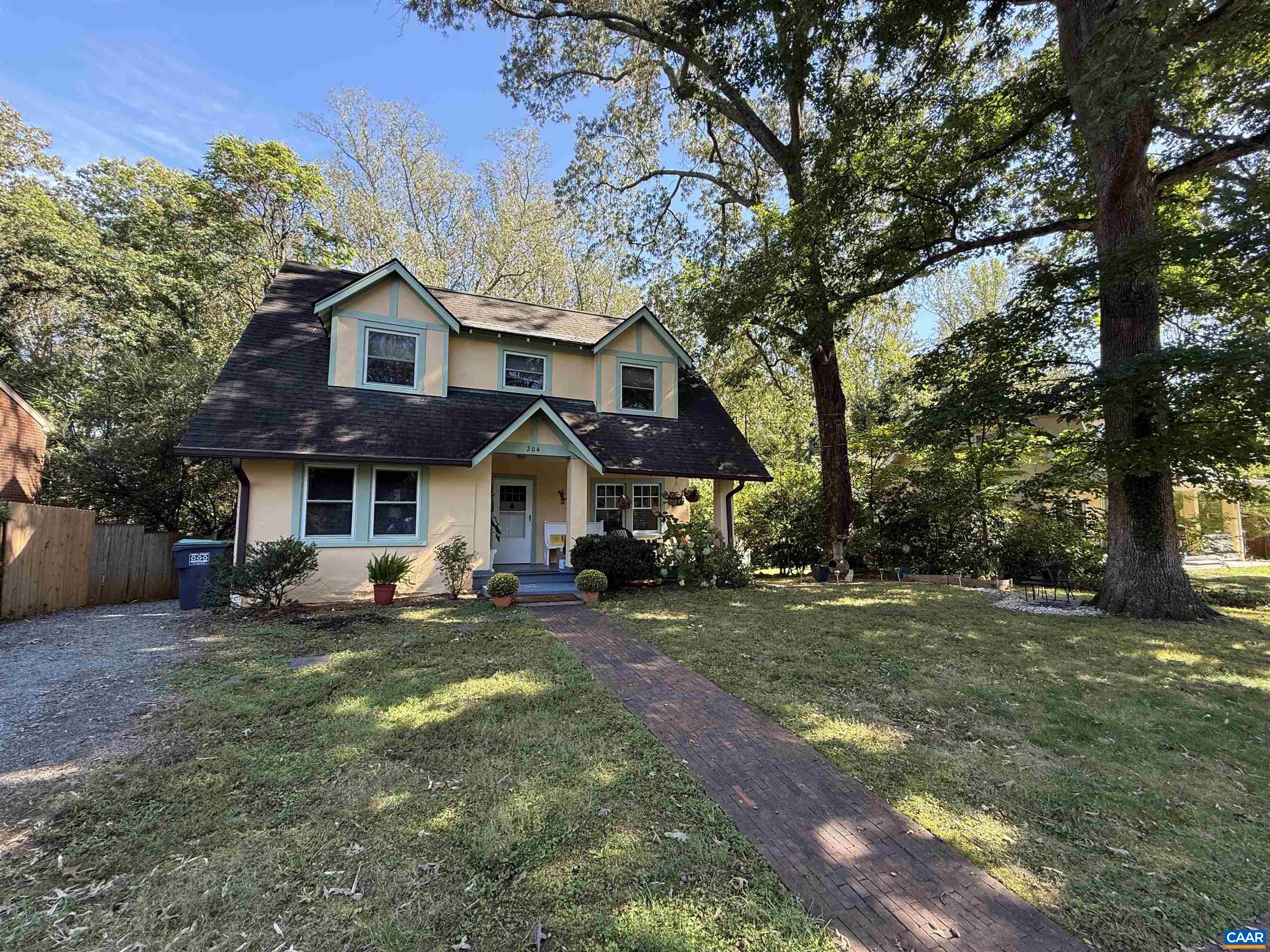 204 MONTE VISTA AVE, CHARLOTTESVILLE, Virginia 22903, ,Residential,204 MONTE VISTA AVE,669966 MLS # 669966
