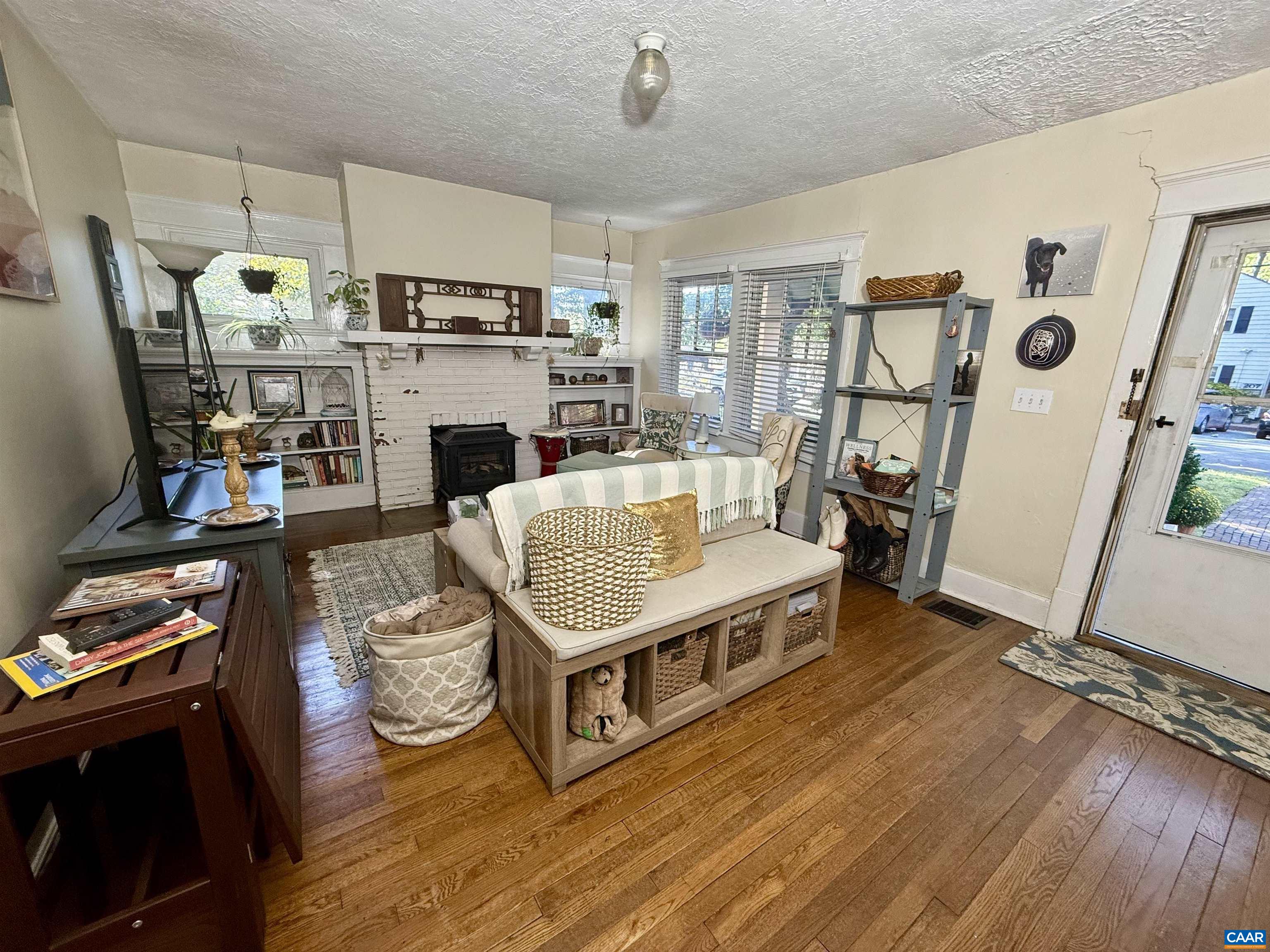 204 MONTE VISTA AVE, CHARLOTTESVILLE, Virginia 22903, ,Residential,204 MONTE VISTA AVE,669966 MLS # 669966