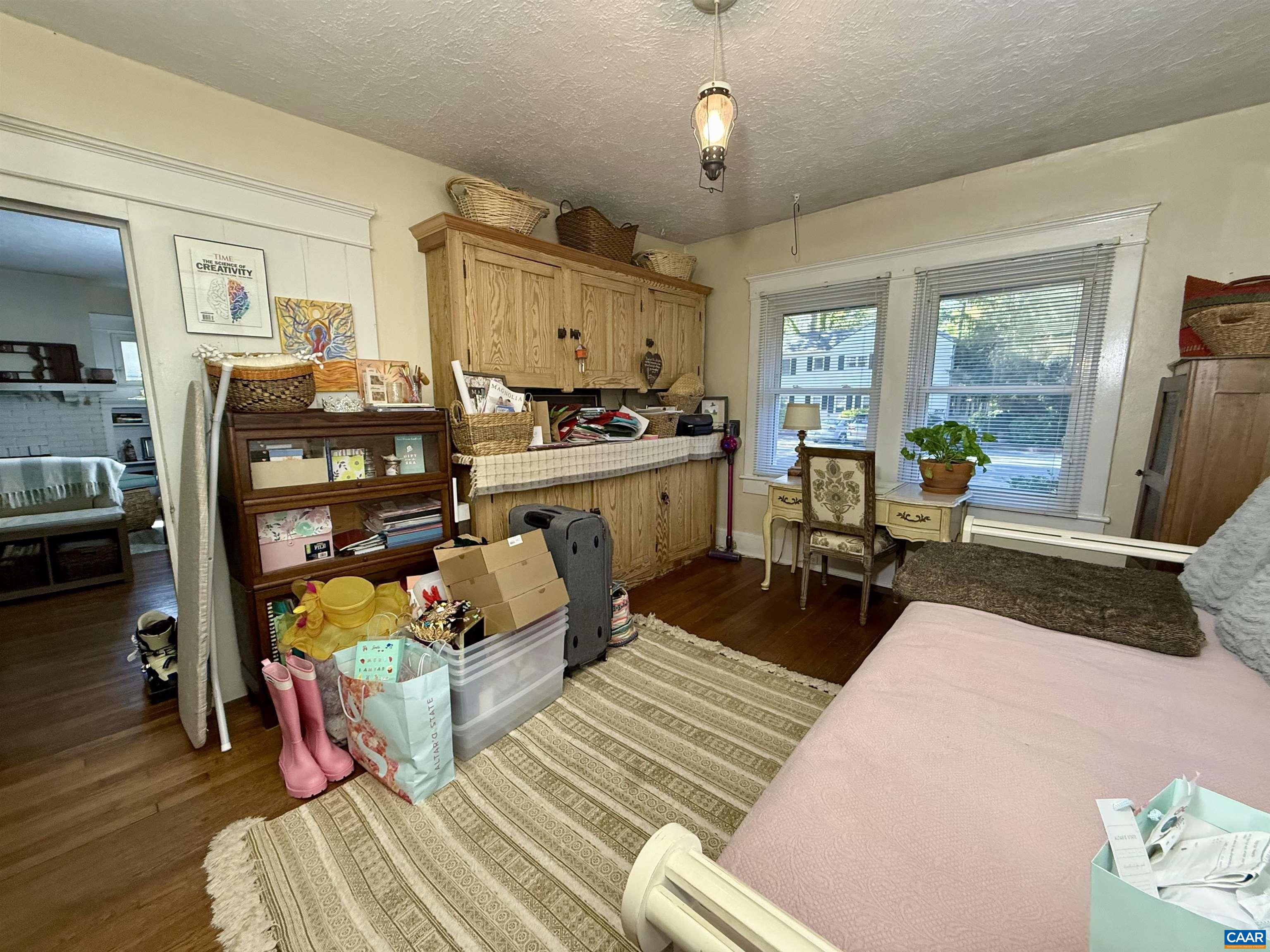 204 MONTE VISTA AVE, CHARLOTTESVILLE, Virginia 22903, ,Residential,204 MONTE VISTA AVE,669966 MLS # 669966