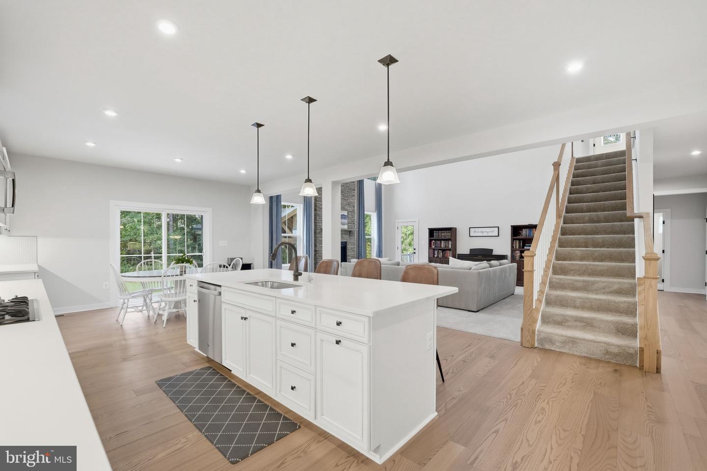 11202 PRESWICK LN, SPOTSYLVANIA, Virginia 22551, 7 Bedrooms Bedrooms, ,5 BathroomsBathrooms,Residential,For sale,11202 PRESWICK LN,VASP2036546 MLS # VASP2036546