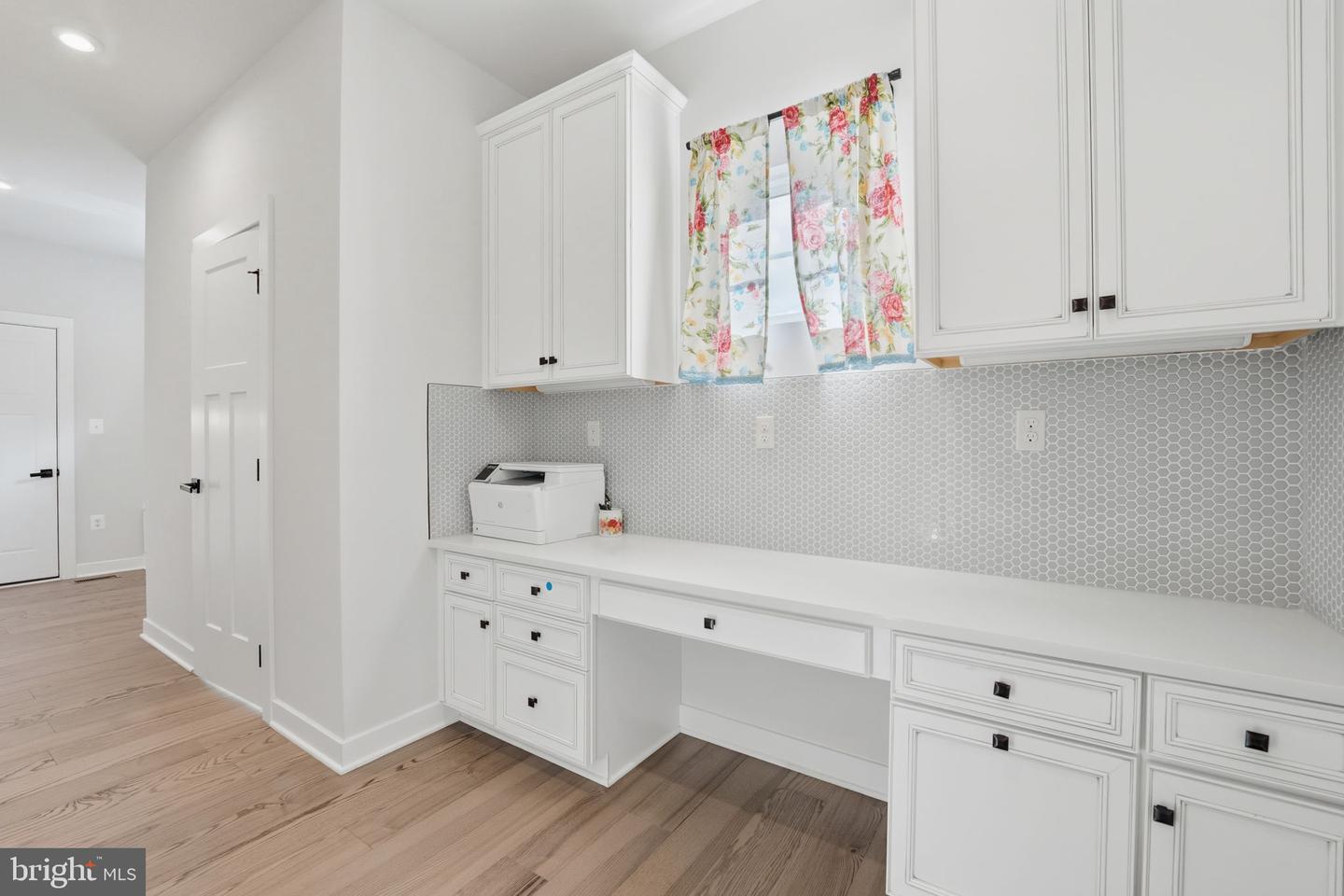11202 PRESWICK LN, SPOTSYLVANIA, Virginia 22551, 7 Bedrooms Bedrooms, ,5 BathroomsBathrooms,Residential,For sale,11202 PRESWICK LN,VASP2036546 MLS # VASP2036546