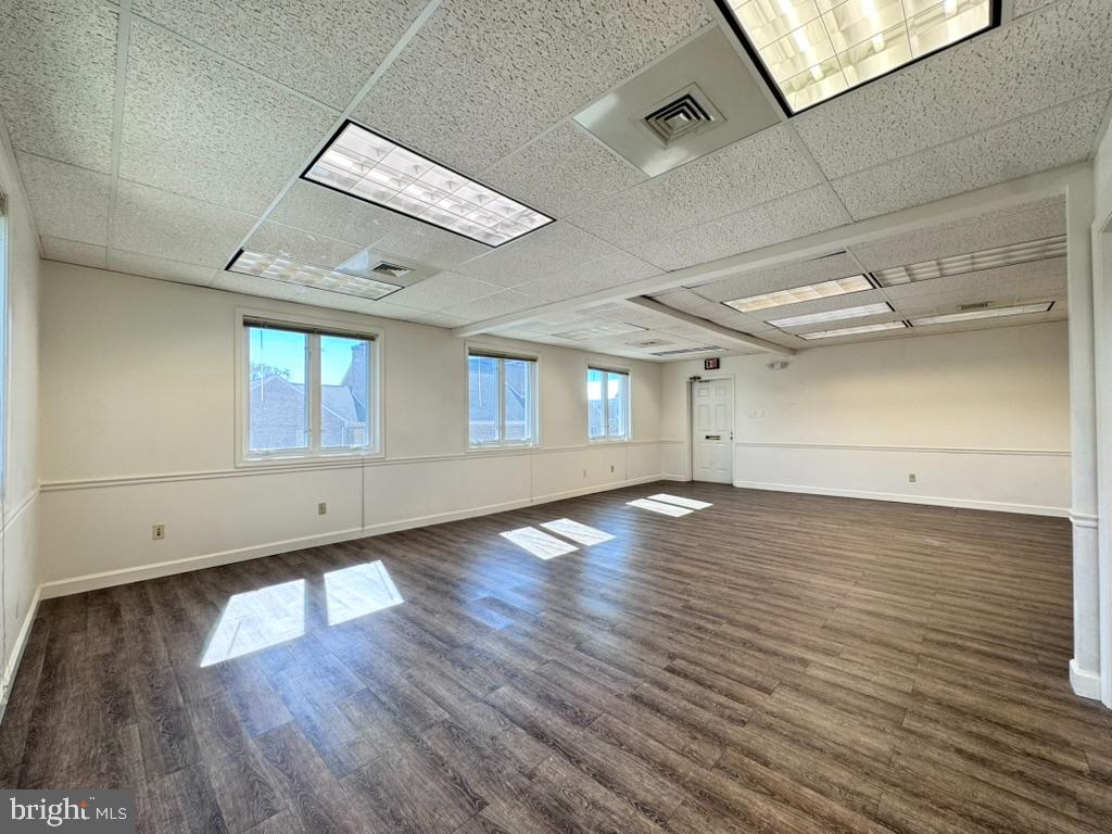 3935 UNIVERSITY DR, FAIRFAX, Virginia 22030, ,Land,For sale,3935 UNIVERSITY DR,VAFC2007054 MLS # VAFC2007054