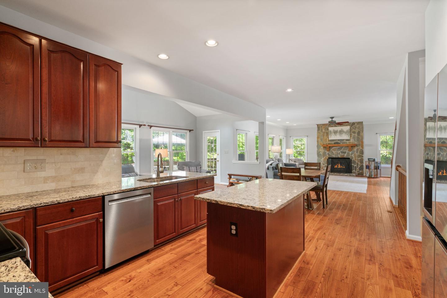 6374 POPWICKE CT, MANASSAS, Virginia 20112, 5 Bedrooms Bedrooms, ,3 BathroomsBathrooms,Residential,For sale,6374 POPWICKE CT,VAPW2105084 MLS # VAPW2105084