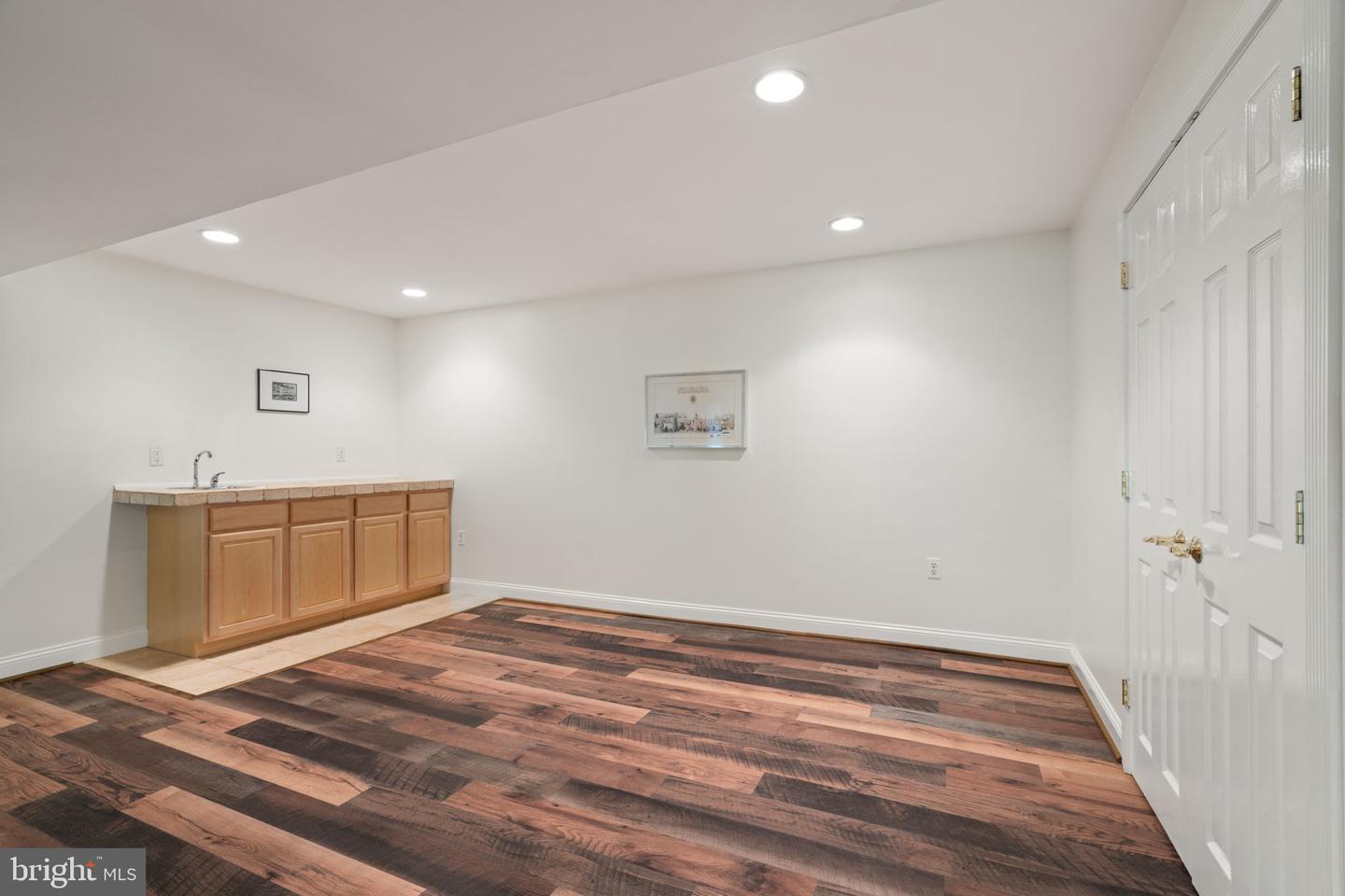 6374 POPWICKE CT, MANASSAS, Virginia 20112, 5 Bedrooms Bedrooms, ,3 BathroomsBathrooms,Residential,For sale,6374 POPWICKE CT,VAPW2105084 MLS # VAPW2105084