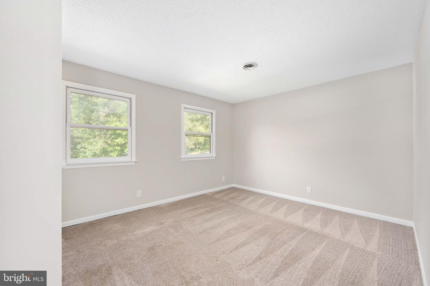 4 ENDICOTT LN, STAFFORD, Virginia 22554, 4 Bedrooms Bedrooms, ,2 BathroomsBathrooms,Residential,For sale,4 ENDICOTT LN,VAST2043134 MLS # VAST2043134
